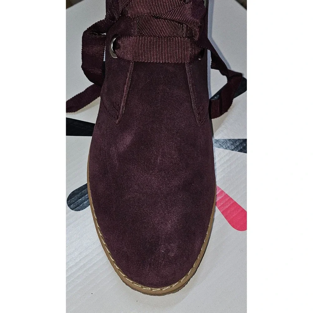 Isaac Mizrahi Live IM ZOE Dark‎ Red Suede Ribbon Lace Desert Boots Womens 7.5M